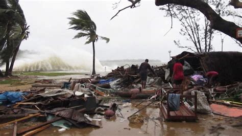 UK Pledges £2m To Deadly Cyclone Pam Victims