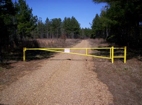 Barriers, Fencing, and Gates - Lentzcaping, Inc.