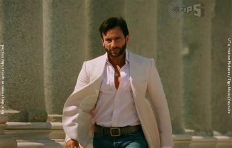 Saif Ali Khan Blue Jeans look, Be Intehaan style, Race 2 | Charmboard