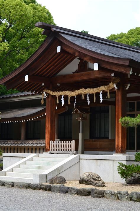 Victoria In Japan Land: Atsuta Shrine: The Main Shrine