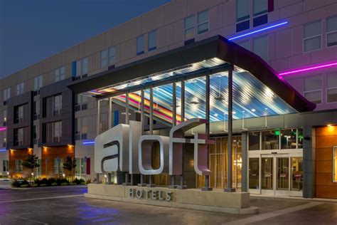 Aloft North Kanas City - explorenkc.com