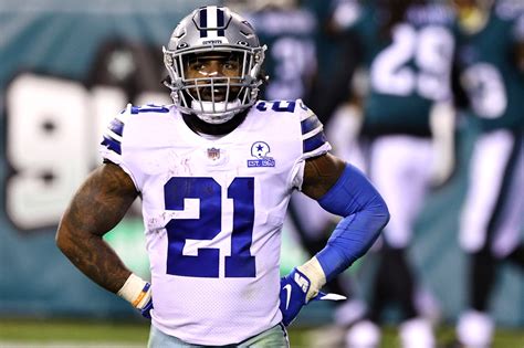 Fantasy football season starts with an Ezekiel Elliott problem