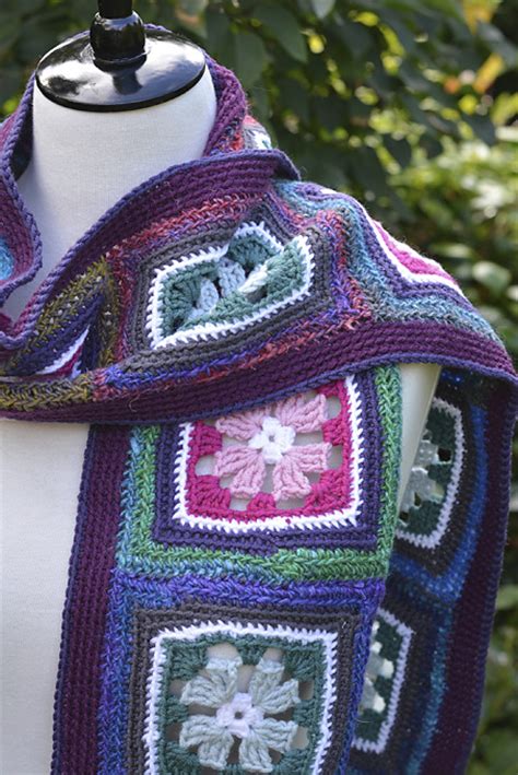 Granny Square Scarf