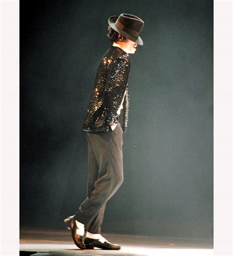 Michael Jackson’s Moonwalk Loafers Go on The Auction Block on December 7 – Shoes Post