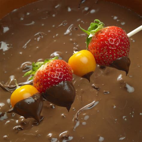 National Chocolate Fondue Day (February 5th) | Days Of The Year