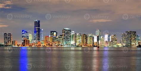 Miami night scene 8337863 Stock Photo at Vecteezy