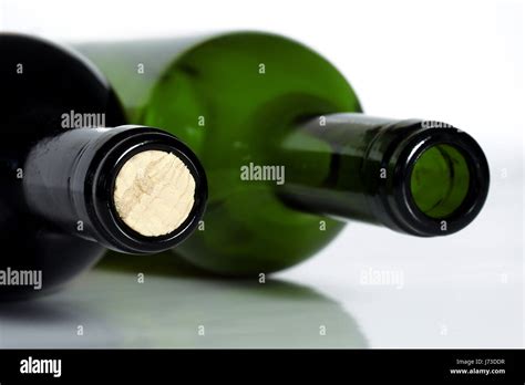 full bottle,empty bottle Stock Photo - Alamy