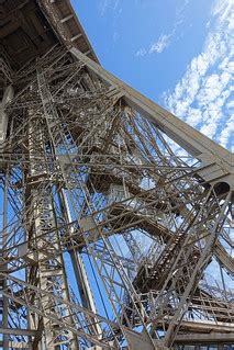 First Floor @ Eiffel Tower @ Paris | Guilhem Vellut | Flickr