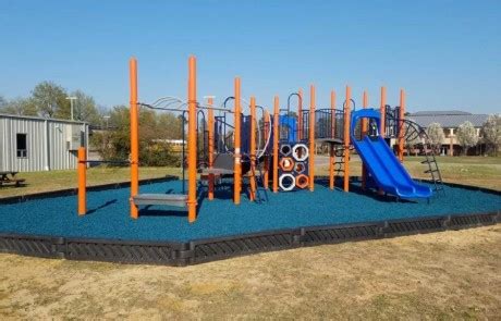 UT Tyler Innovation Academy: Longview, TX - Lea | Little Tikes Commercial Playground Structure ...