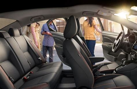 2021 Nissan Versa Interior Features and Systems