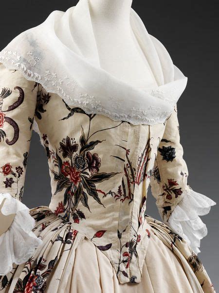 Fichu | V&A Search the Collections | 18th century fashion, Historical dresses, Fashion