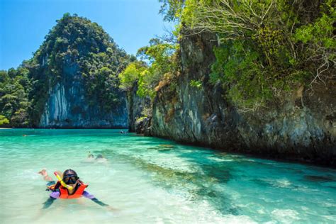 Krabi Snorkeling 2023: A Mini Guide To This Ultimate Experience!