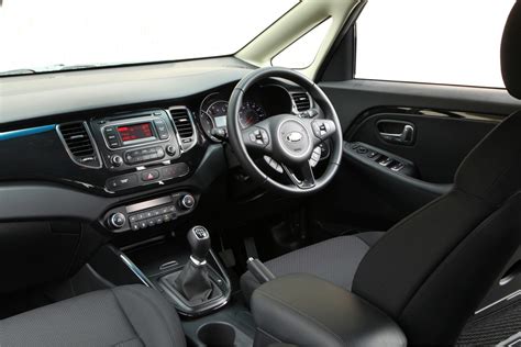 Kia Carens 3 1.7 CRDi SatNav | Eurekar