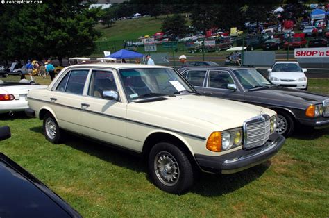 1985 Mercedes-Benz 300 Series Pictures, History, Value, Research, News - conceptcarz.com