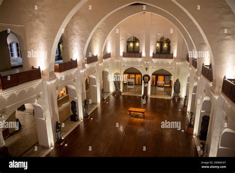 Hall of Peshawar Museum, Peshawar, Pakistan Stock Photo - Alamy