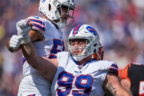 Buffalo Bills DT Harrison Phillips suffered torn ACL vs. Bengals ...