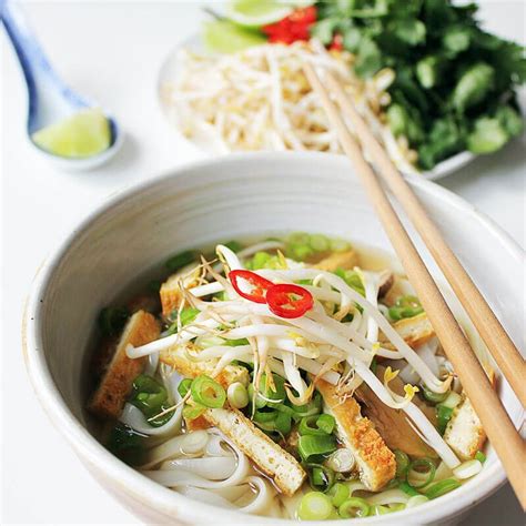 Vegan Pho – Vietnamese Rice Noodle Soup - Cheap And Cheerful Cooking ...