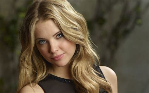 Download Actress Celebrity Ashley Benson HD Wallpaper