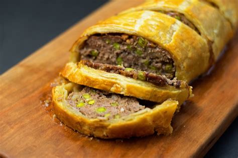 Ground Beef Wellington Recipe - The Kitchen Wife