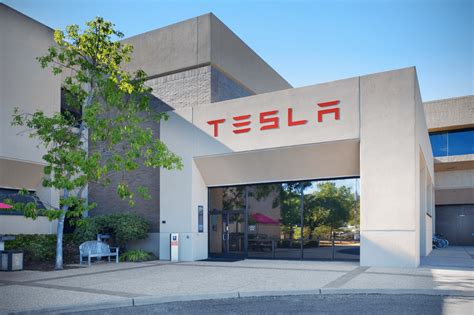 Tesla Headquarters – Headism