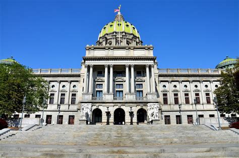 Pennsylvania State Capitol Building in Harrisburg, Pennsylvania ...