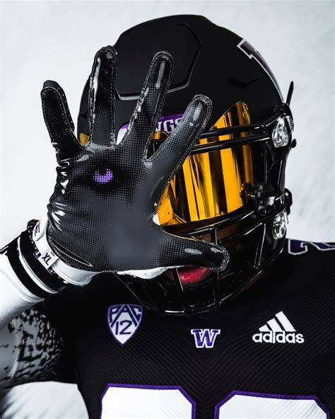 Huskies Dress for Success with New Uniforms - Sports Illustrated Washington Huskies News ...