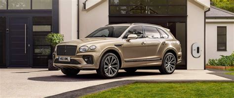 How Much Does a Bentley SUV Cost? | 2023 Bentley SUV Price