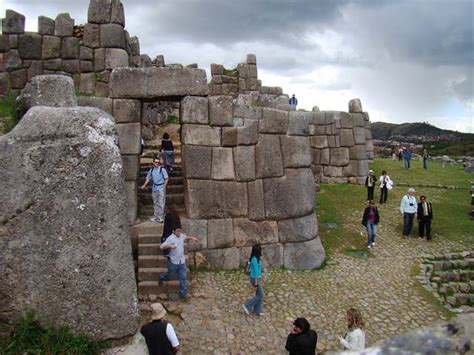 Sacsayhuaman: everything you need to know about the Inca fortress