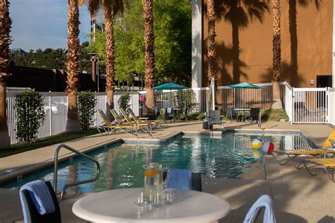 Fairfield Inn Las Vegas Convention Center | Allegiant Air