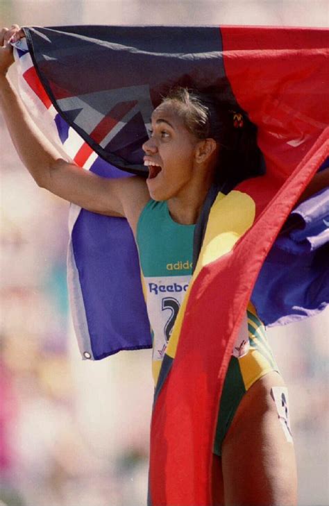 Commonwealth Games, flashback, Cathy Freeman, Arthur Tunstall, flag ...