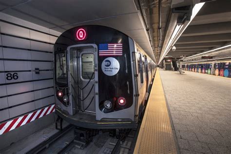 First phase of New York's Second Avenue Subway opens - Rail UK