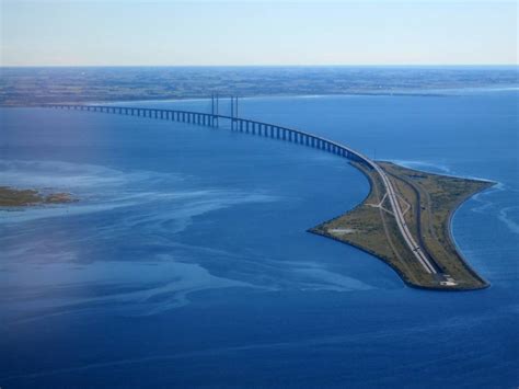 New passport checks at Sweden-Denmark bridge show 'borderless' EU ...