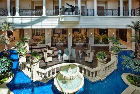 Embassy Suites by Hilton Tampa - Downtown Convention Center $179 ...