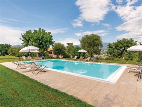 Villas at Lake Garda | Holiday Homes in Italy the villa speciailists