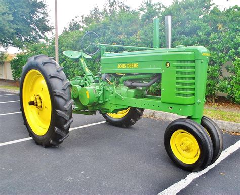 Fully restored amazing build 1941 Johh Deere Model B Tractor runs ...