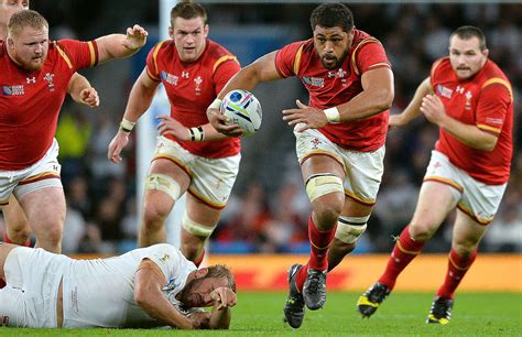 Wales leaves England staring into abyss at Rugby World Cup | The Japan Times