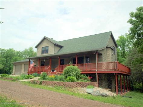 1407 Hayes Rd, Muir, MI 48860 - realtor.com®