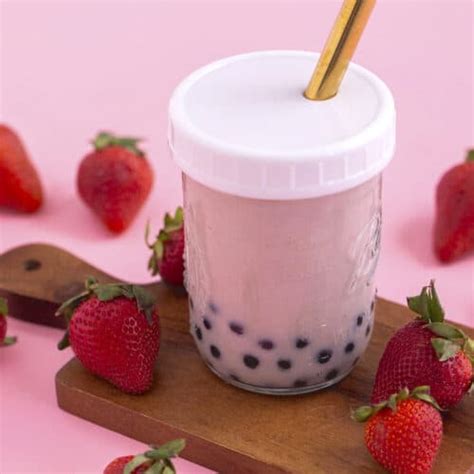 Strawberry Boba Tea Recipe - Mind Over Munch