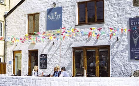 4 of the Best Places to Eat Out in Porthleven | Restaurants, Cafes & Pubs | Cornwall Guide