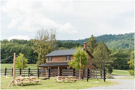 Spring House Farm Wedding | PA Wedding Photographer