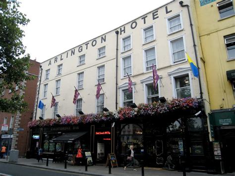 Arlington Hotel O’Connell Bridge – Dublin Pubs