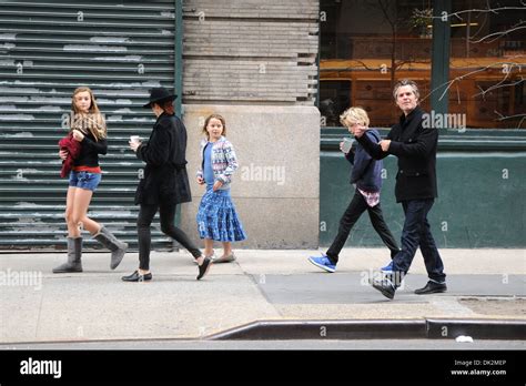 Actor Timothy Olyphant and family are seen walking in Soho in Stock Photo: 63369566 - Alamy