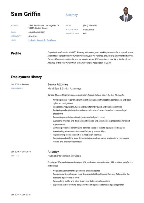 18 Attorney Resume Examples & Guide for 2024