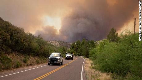 Fire weather remains dangerous Thursday as 2 massive wildfires burn in Arizona - CNN