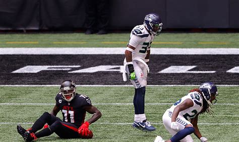 'I'm so thrilled he's on our team': Seahawks love what Adams has brought