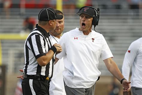 Texas Tech fires coach Wells after 2-plus mediocre seasons | AP News