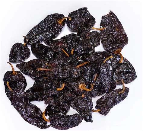 Dried Ancho Chiles Peppers 4 oz, Great For Sauce, Chili, Stews, Soups, Mole, Tamales, Salsa and ...