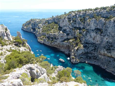 Calanques d'En-Vau : Falaise : Calanque d'En-Vau : Calanques de ...