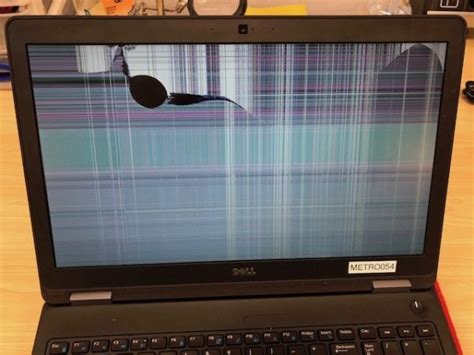 Dell Laptop Screen in Hyderabad | Dell Inspiron Screen Broken Damage