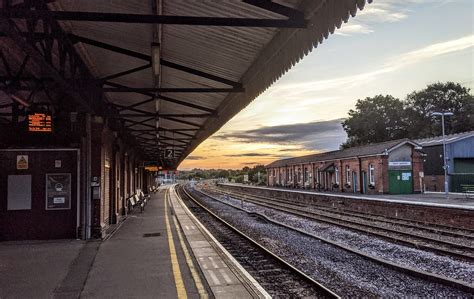 Yeovil Town Station - Yeovil Town Railway Station Photo Great Western Railway ... : This 00 ...